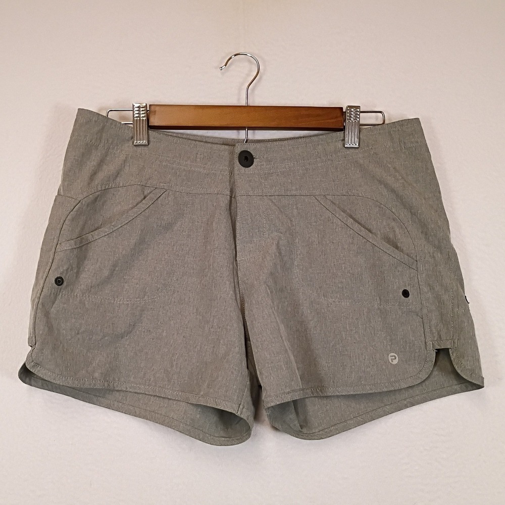 Coastal Pelagic Womens Size 6 Sage Green Water Activated Fish Print Shorts